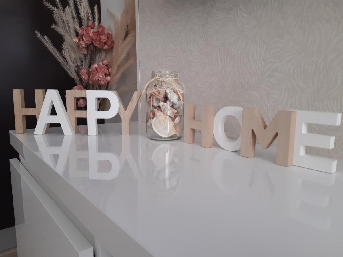 Apartment Lucky With Jacuzzi Трогир Екстериор снимка